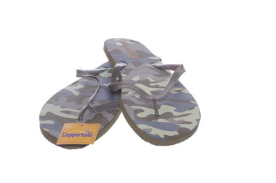 mens camouflage flip flops