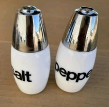 Vintage Milk Glass Corning Ware Salt Pepper Shaker Set Corningware Black & White