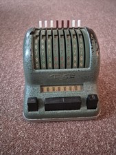 Maszyna licząca typu Triumphator KA