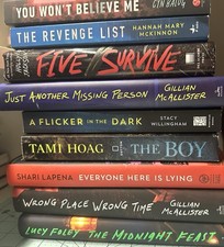 BOOK LOT: THRILLERS/MYSTERY Softcover, Hardco...