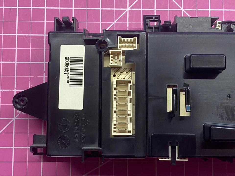 Bosch Dryer Main Control Board P# 00677771 677771 - Image 4 of 4