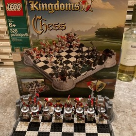 Lego Kingdoms Chess Set (853373)