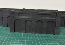 Bachmann Scenecraft 44-225 Low Relief Retaining Walls 00 Gauge X14