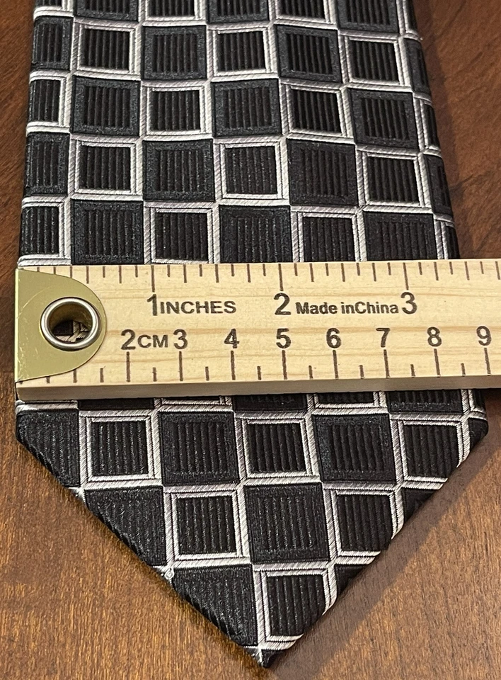 Corbata de cuello Kenneth Roberts platino negra gris 100 % seda para hombre hecha en China Foto 4 de 4