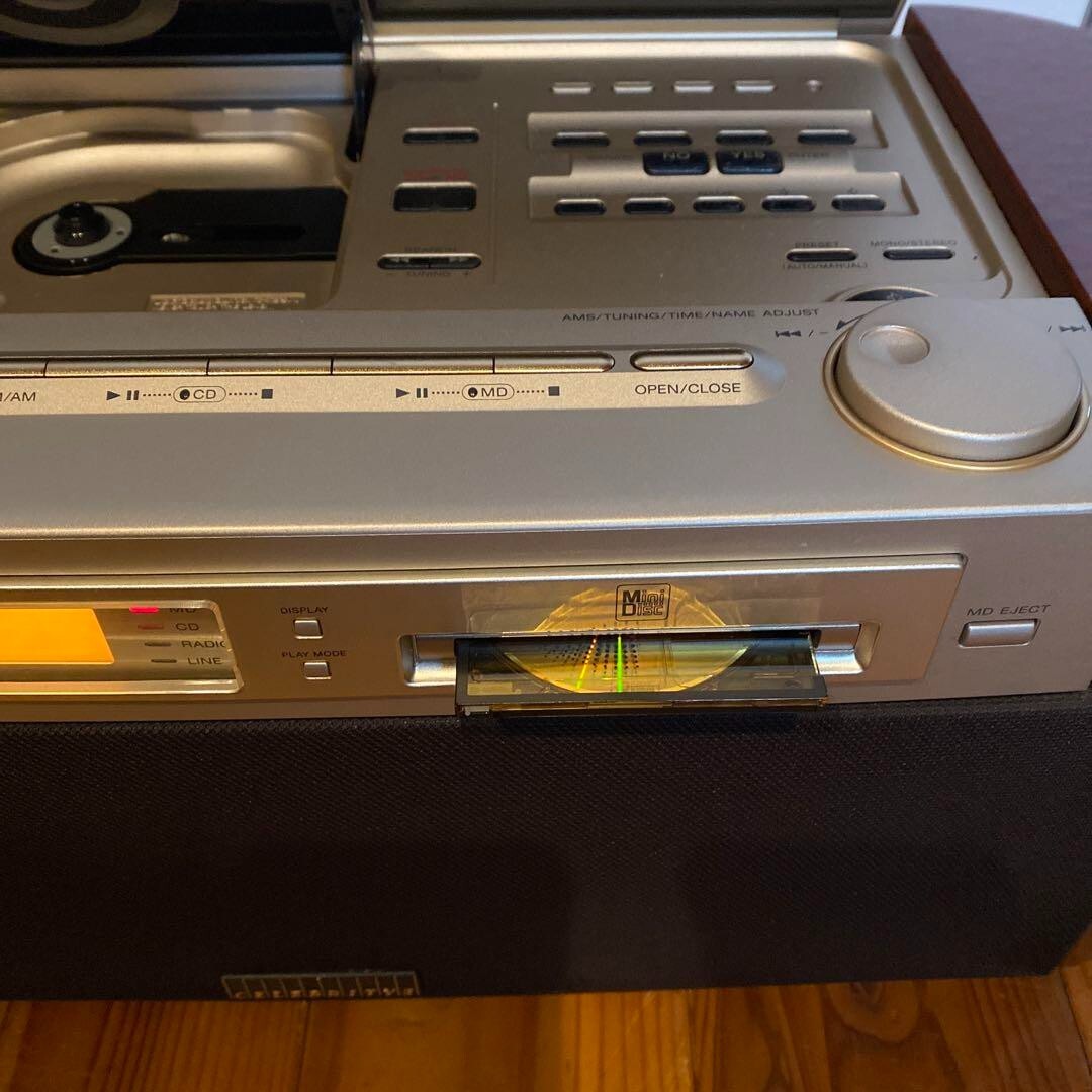 SONY 不用心 CD MDラジカセ MD-7000 SONY 不用心 CD MDラジカセ MD-7000