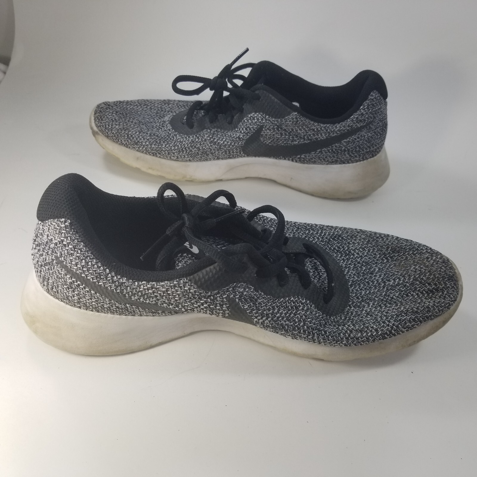 nike tanjun se men's