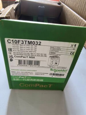 C10F3TM032 Brand New Schneider Molded Case Circuit Breaker NSX100F TMD 32 3P3D F