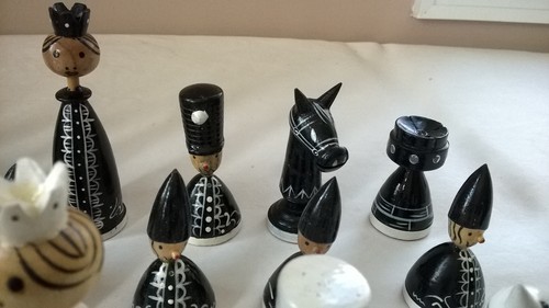 Unique Vintage RUSSIAN Wood HandPainted MATRYOSHKA BABUSHKA Chess Set (No Board) - Picture 4 of 10