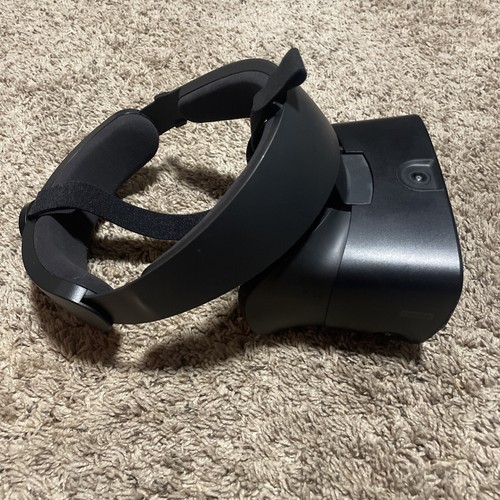Oculus Rift S PC Powered VR Gaming Headset Only. Tested And Working. - Picture 2 of 6