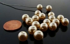 18 PIECES SWAROVSKI CULTURA PEARL 8mm. ROUND SMOOTH BEADS V870