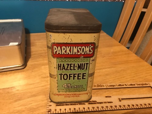 Vintage tins, Cadbury’s , toffees and loads more - Picture 84 of 696