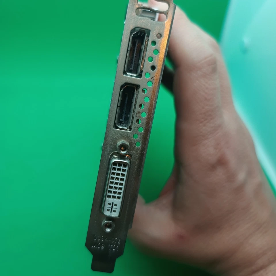 nVIDIA Quadro 1GB Scheda Video PCI-e DVI hdmi scheda grafica GPU - Immagine 4 di 4