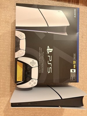 PS5 Slim Digital