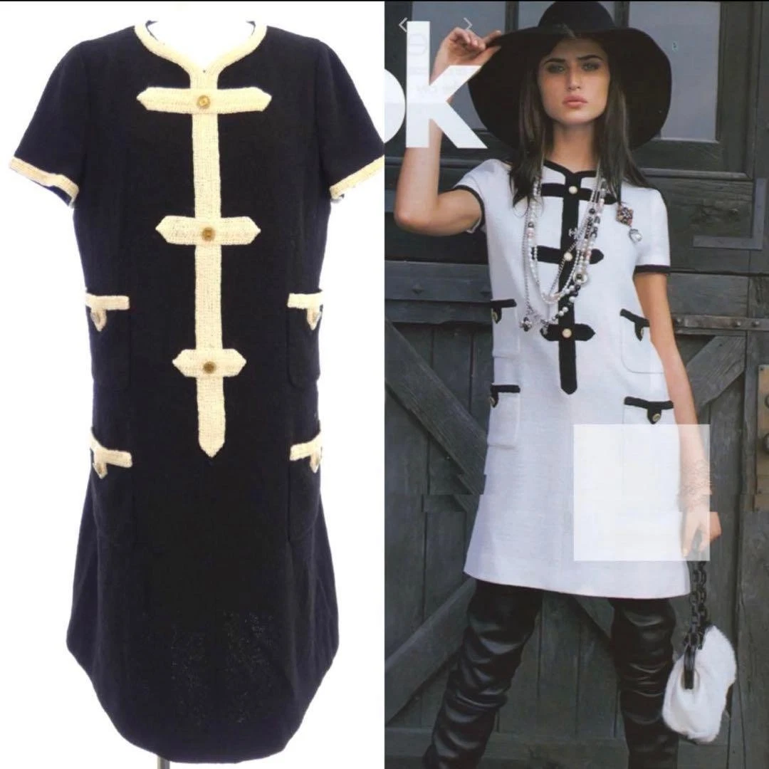 Chanel — CHANEL 2005 AW Runway Shift Dress CC Button Wool Silk France Sz 38  SR2148