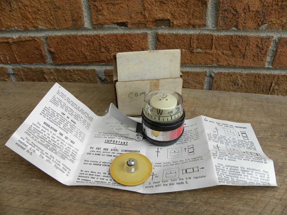 Vtg North Star 'SWIFT - On The Move' Trucking Advertising Compass w/Box & Papers - Image 4 of 4