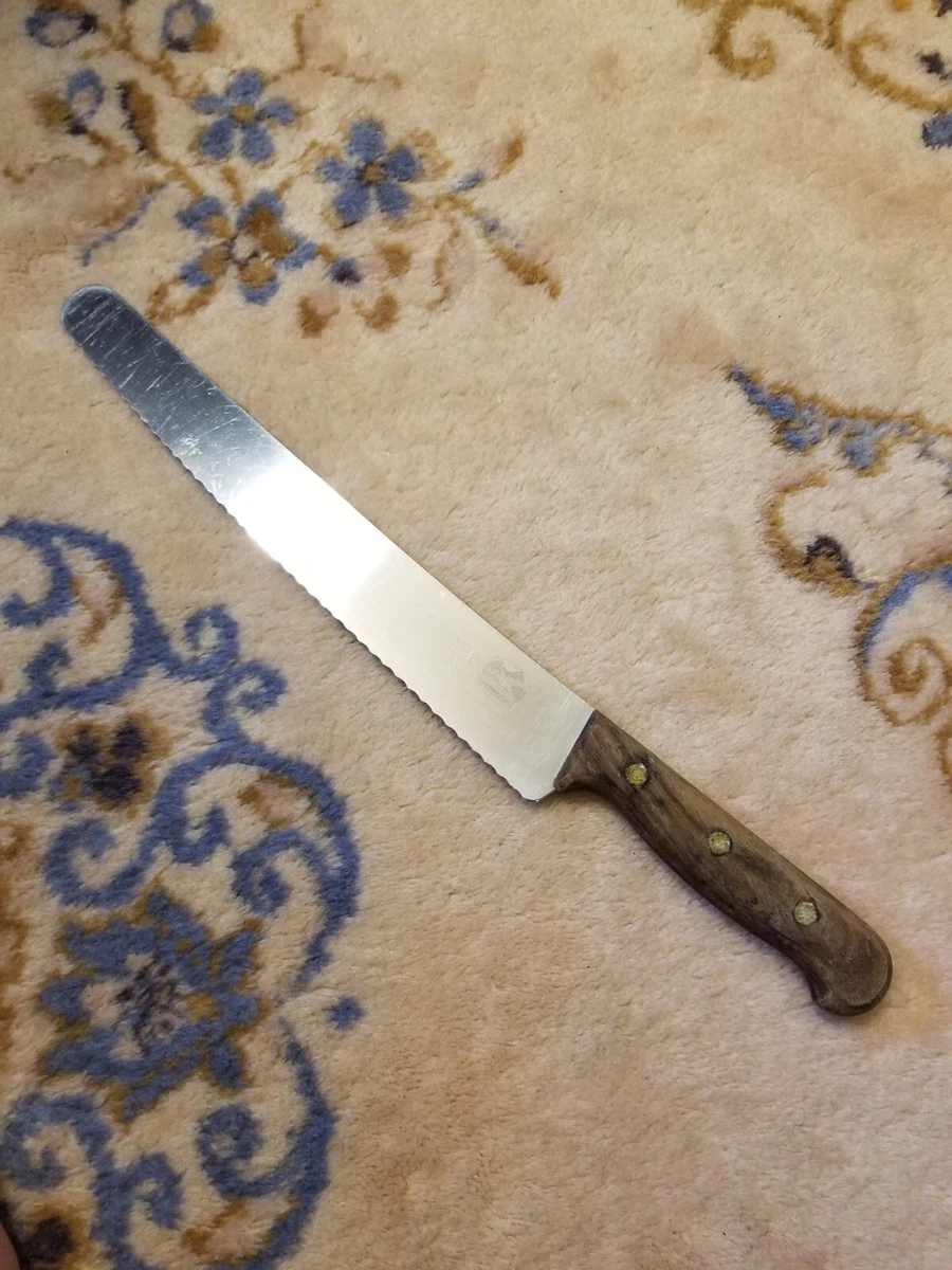 Victorinox bread online knife rosewood