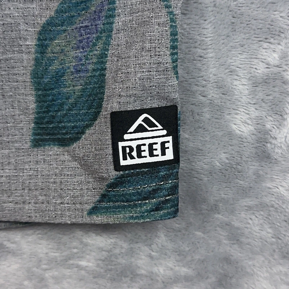 Pantalones cortos de tabla Reef para hombre talla 36 gris floral para viajar en la playa nadar surf Foto 3 de 4