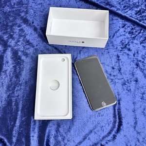 Apple iPhone 6 - 64GB - Space Grey (Ohne Simlock) A1586