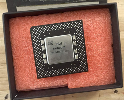 Intel Pentium SL27J/2.8v MMX Tech Untested