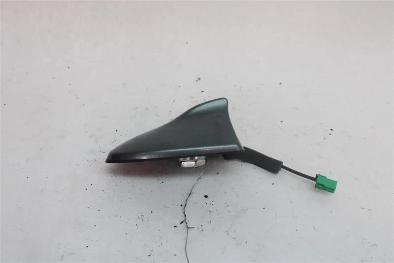 Used Antenna fits: 2018 Infiniti Q50  Grade A Foto 2 de 4