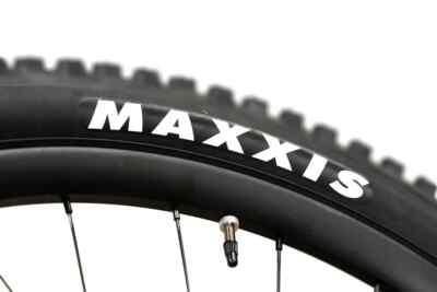 Maxxis Minion DHF DH Casing Maxx-Grip Tubeless Ready 27.5 x 2.5