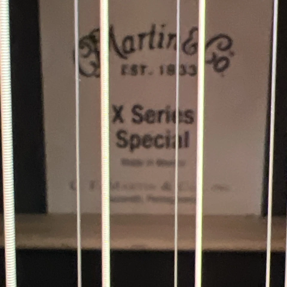 Guitarra Eléctrica Acústica Martin & Co. 12 Cuerdas Hecha en México Con Estuche Blando Foto 3 de 4