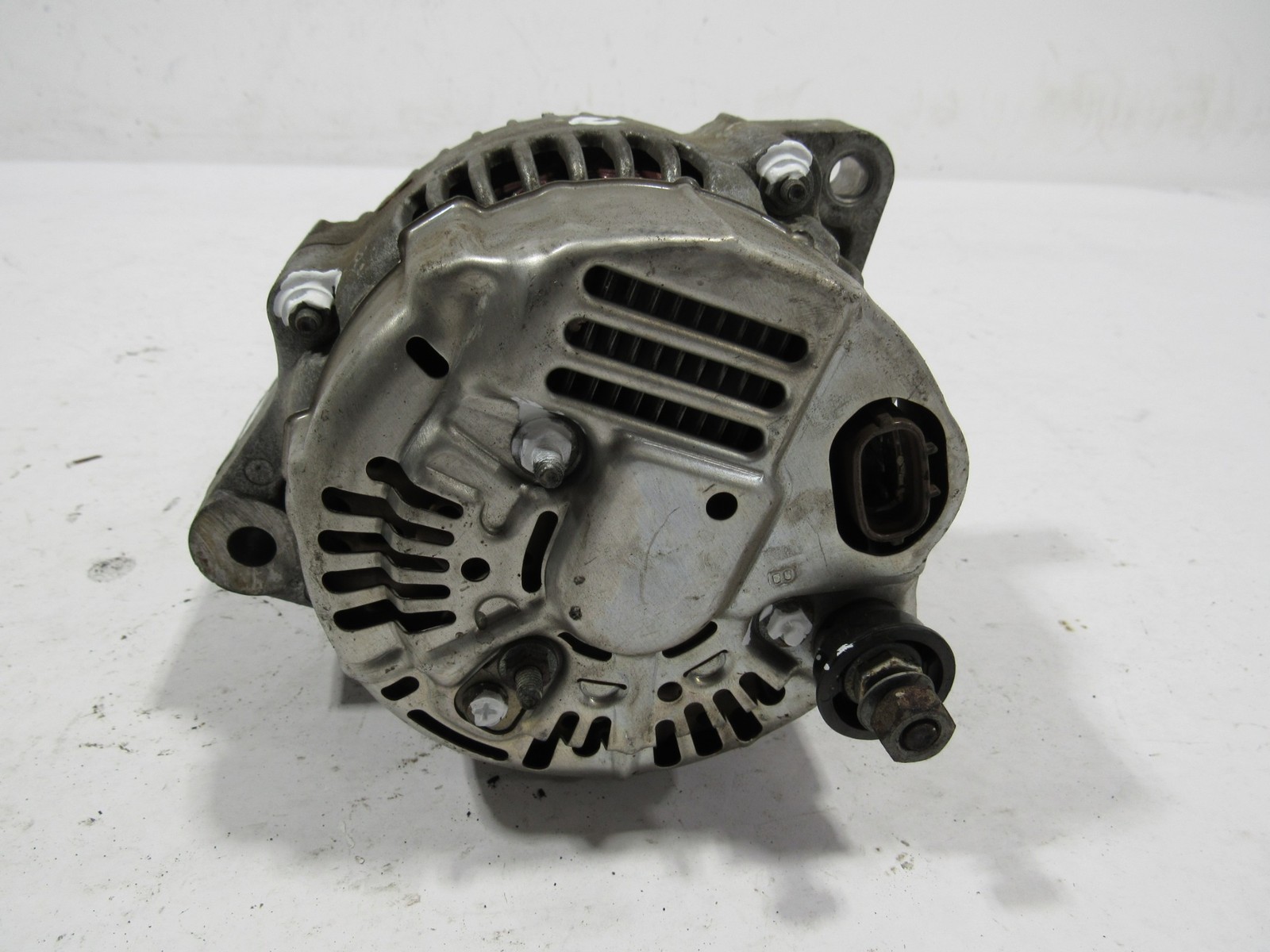 02-06 Maserati Coupe GT 2004 4.2L RWD Alternator Generator |