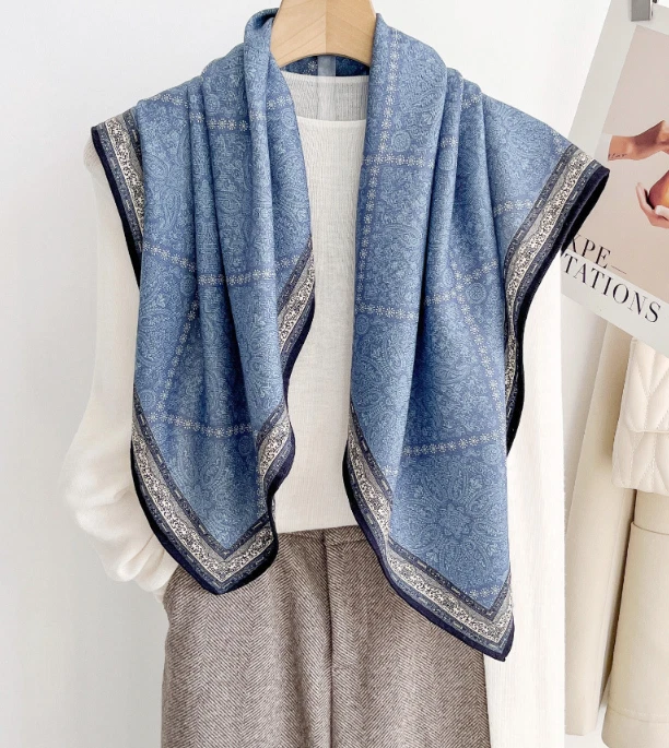 70% Cashmere 30% Silk Bandana Shawl Neckerchief 35'' Scarf rainforest Print Wrap