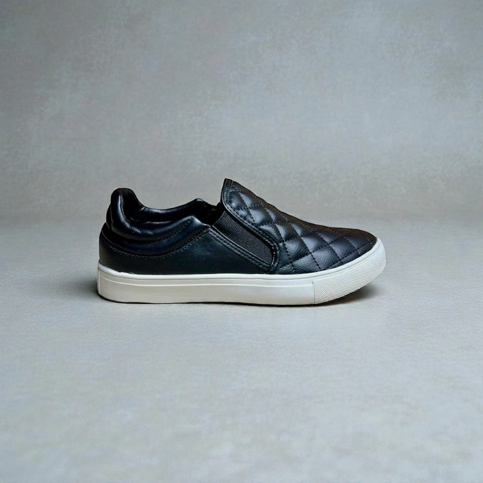 STEVE MADDEN Quilted Slip-on Sneaker women's size 8.5 - Image 3 of 4