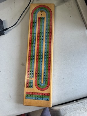 Vintage Wood Cribbage Board 3 Track Color Coded excellent condition 