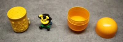 Ü Ei Maxi Überraschung Ostern 2018 Funny Bees FERERO ® Download APP - Bild 1 von 4