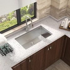 32 Inch Undermount Kitchen Sink, 16 Gauge Stainless Steel Single Bowl Sink