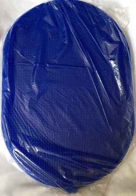 12 VTG  BLANK SHEETS MESH OVAL PLASTIC CANVAS PLACEMATS 18'' x 12'' DARICE BLUE