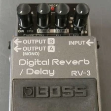 BOSS RV-3 Digital Reverb Delay Guitar Effects Pedal from Japan USED ROLAND