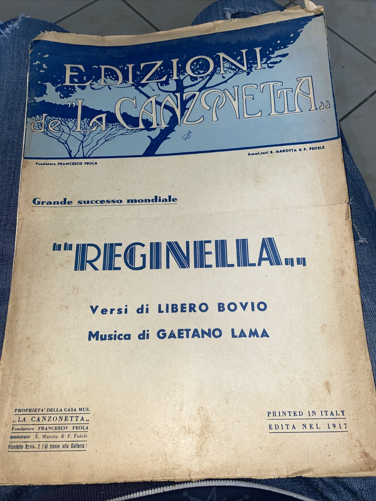 Foto 1 di 2