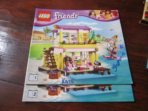 Lego Friends - Stephaine's Beach House (369 pieces) #41037 - Picture 2 of 10