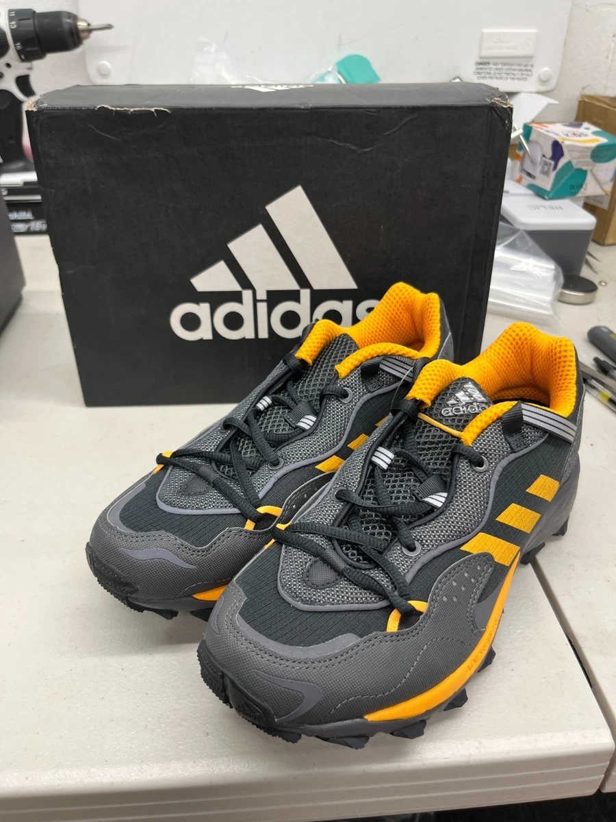 元箱付き adidas RESPONSE HOVERTURF 27.0cm adidas Response 