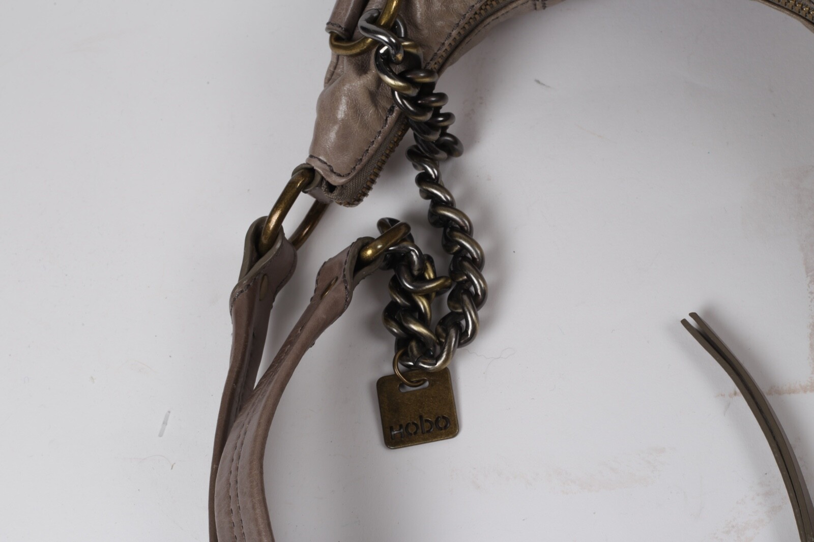 Hobo International Shoulder Bag Taupe Leather Cha… - image 7