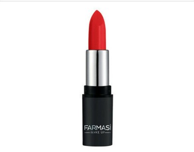hot red lipstick matte