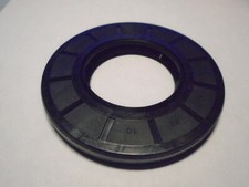 TC 50X95X10 DOUBLE LIPS METRIC OIL / DUST SEAL 50mm X 95mm X 10mm WITH SPRING