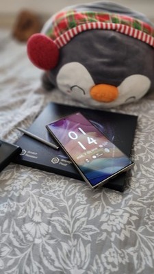 Samsung Galaxy S24 Ultra 256GB Titanium Gray Metro PCS Excellent Condition