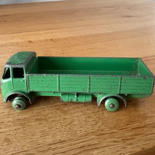 VINTAGE DINKY TOYS - LEYLAND LORRY/TRUCK - GREEN - 25R - MECCANO LTD