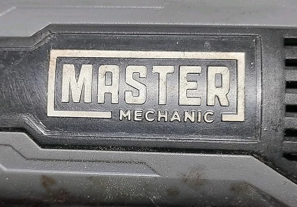 Master Mechanic 6AMP 4.5 Inch Angle Grinder Tool Corded with Guard No Box - Image 3 of 3