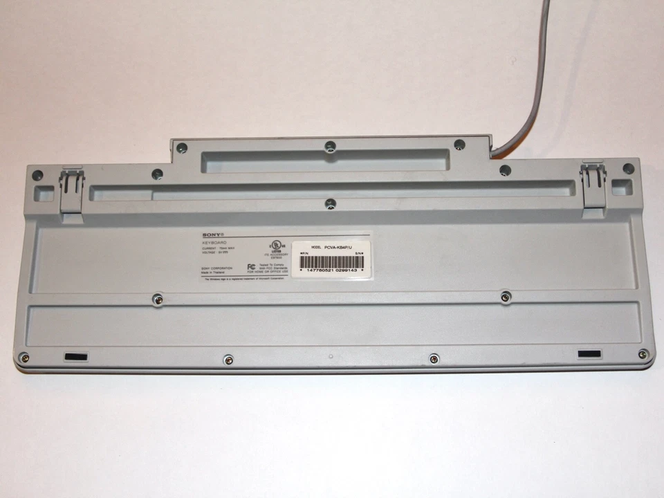 Sony Vaio Keyboard PCVA-KB4P/U Six Pin Plug Cord White - Image 4 of 4