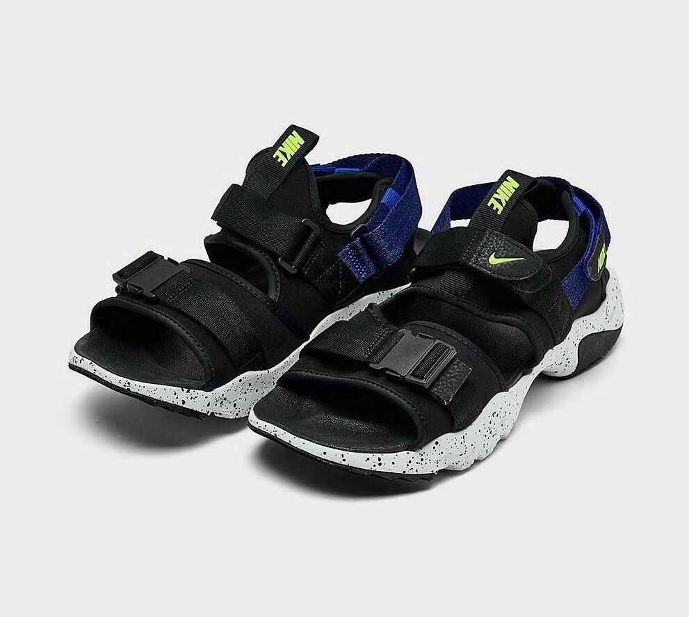 Mens Nike Canyon Sandals NA Size 12 Black White Volt Blue Mens Nike Canyon Sandals NA Size 12 Black White Volt Blue