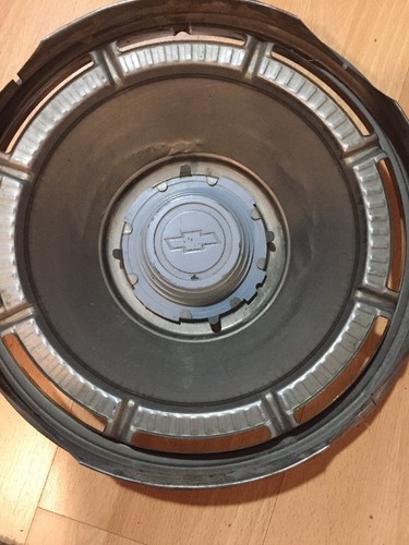 Vintage Chevy Chevrolet Hub Cap,1966 Chevrolet Biscayne, Bel Air, Impala Hubcap - Picture 6 of 7