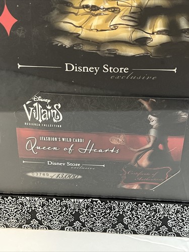 Reina de Corazones Disney Store Diseñador Villanos Colección Muñeca Edición Limitada NUEVO - Imagen 8 de 12