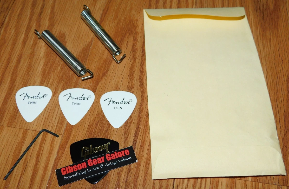 Fender guitar care kit deals