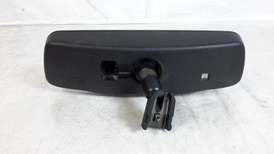 2010-2011 年吉姆西育空 XL1500 后视镜带自动调光和 Onstar 原始设备制造商 25794381 — 第 3/4 张图片