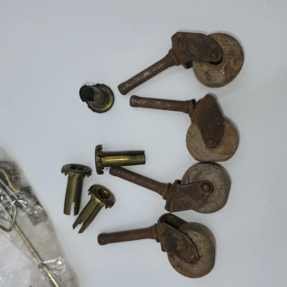 Lot of 4 SMALL Antique Victorian wood wheel Furniture Castors hardware salvage - Image 4 of 4